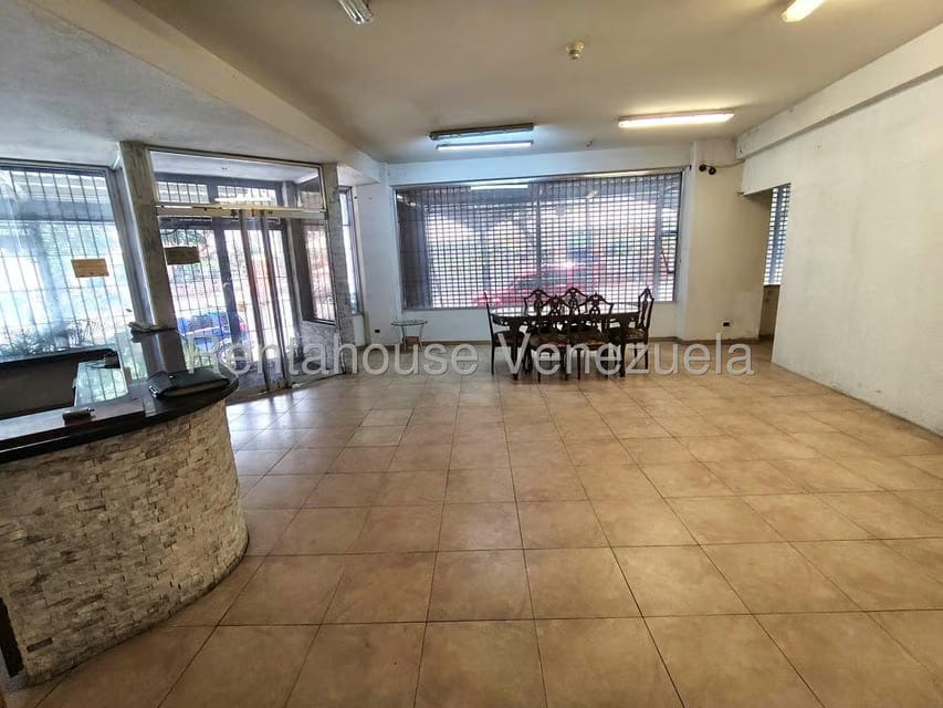 Comercial (Edificio) en Alquiler en La Florida, Distrito Metropolitano - 7