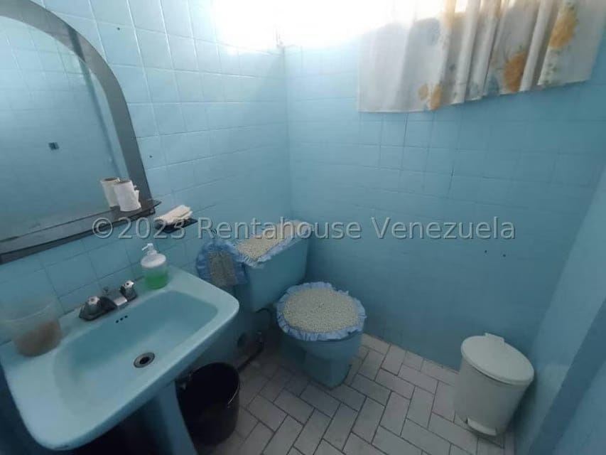 Comercial (Oficina) en Alquiler en Andres Bello, Aragua - 11