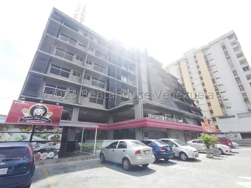 Comercial (Oficina) en Alquiler en Andres Bello, Aragua - 12