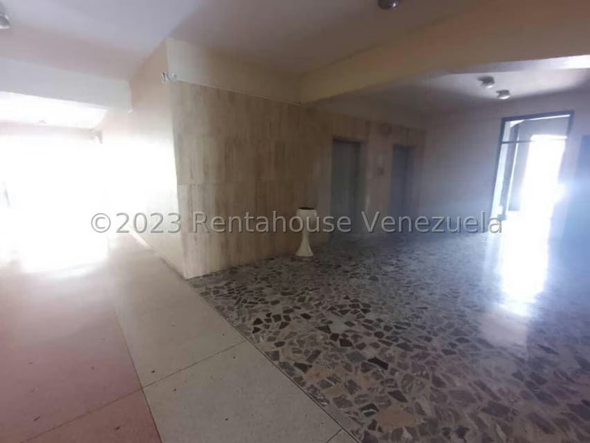 Comercial (Oficina) en Alquiler en Andres Bello, Aragua - 5