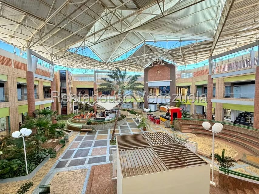 Comercial (Local Comercial) en Alquiler en Las Virtudes, Falcon