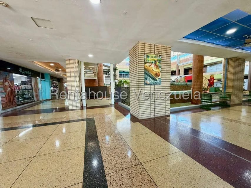 Comercial (Local Comercial) en Alquiler en Las Virtudes, Falcon - 11