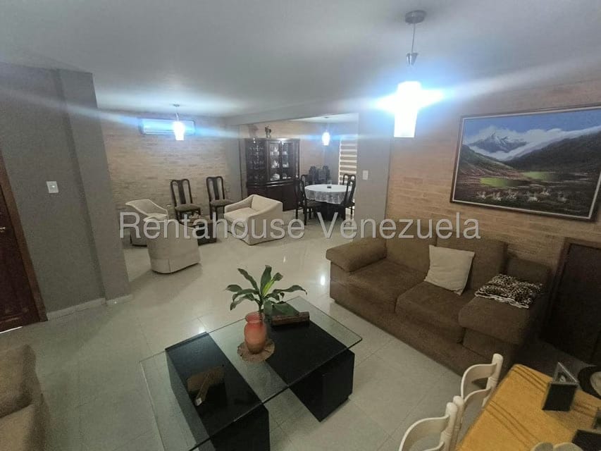Casa (Duplex) en Venta en La Josefina II, Carabobo - 4