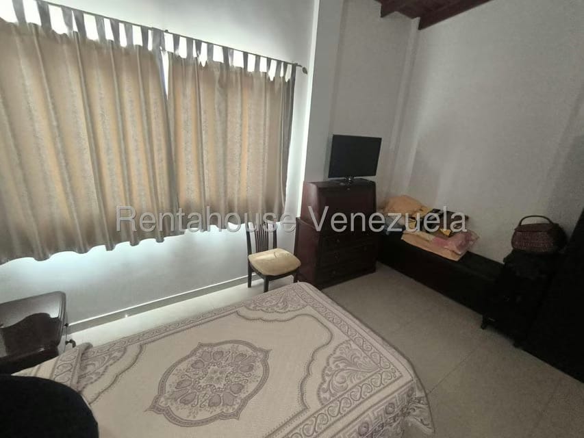 Casa (Duplex) en Venta en La Josefina II, Carabobo - 33