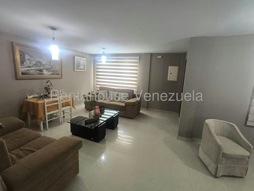 Casa (Duplex) en Venta en La Josefina II, Carabobo - 5