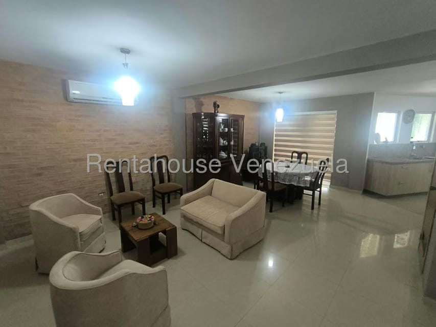 Casa (Duplex) en Venta en La Josefina II, Carabobo - 8