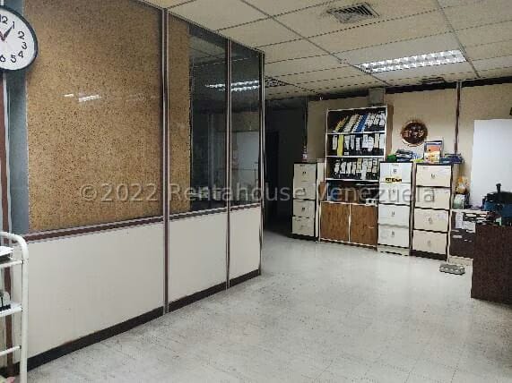 Comercial (Local Comercial) en Venta en Parroquia Altagracia, Distrito Metropolitano - 11