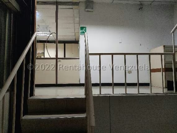 Comercial (Local Comercial) en Venta en Parroquia Altagracia, Distrito Metropolitano - 5