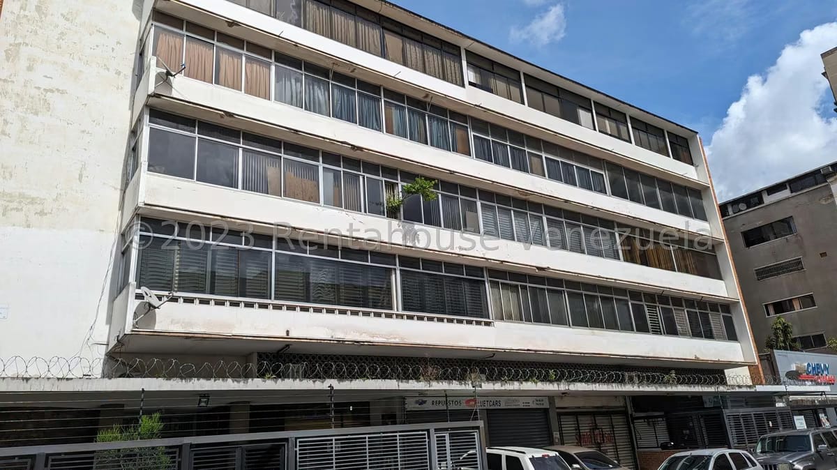 APARTAMENTO EN VENTA – ELENA MARIN NOBREGA