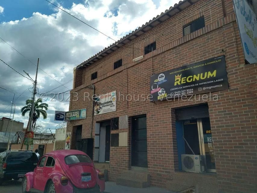 Comercial (Oficina) en Alquiler en Centro, Lara - 2