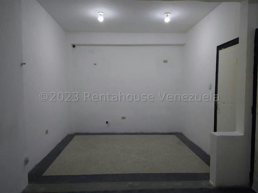 Comercial (Oficina) en Alquiler en Centro, Lara - 8