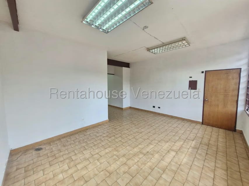 Comercial (Local Comercial) en Alquiler en Las Minas, Miranda - 9