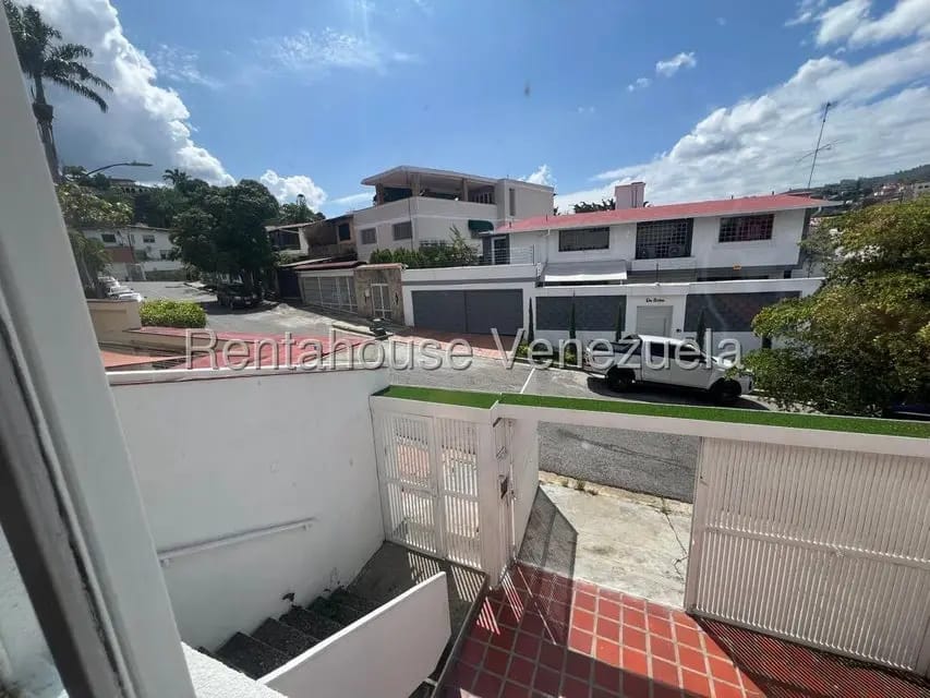 Casa (Multipes Niveles) en Alquiler en Macaracuay, Distrito Metropolitano - 14
