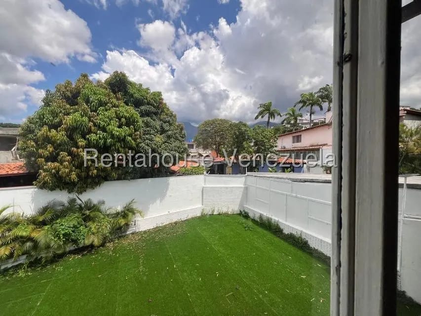 Casa (Multipes Niveles) en Alquiler en Macaracuay, Distrito Metropolitano - 10