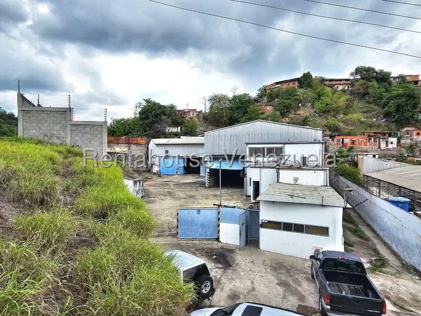 Comercial (Industrial) en Venta en Los Naranjos, Miranda