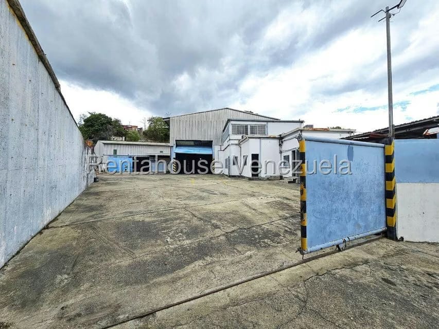 Comercial (Industrial) en Venta en Los Naranjos, Miranda - 3