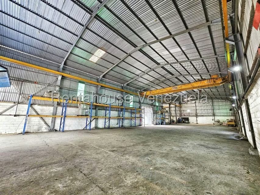 Comercial (Industrial) en Venta en Los Naranjos, Miranda - 24