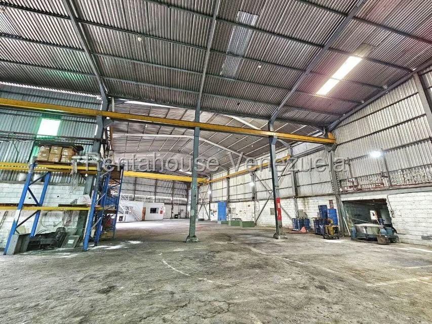Comercial (Industrial) en Venta en Los Naranjos, Miranda - 26