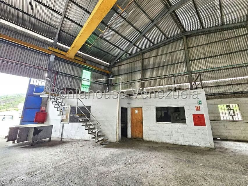 Comercial (Industrial) en Venta en Los Naranjos, Miranda - 30