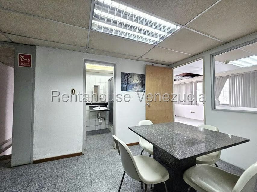 Comercial (Industrial) en Venta en Los Naranjos, Miranda - 41