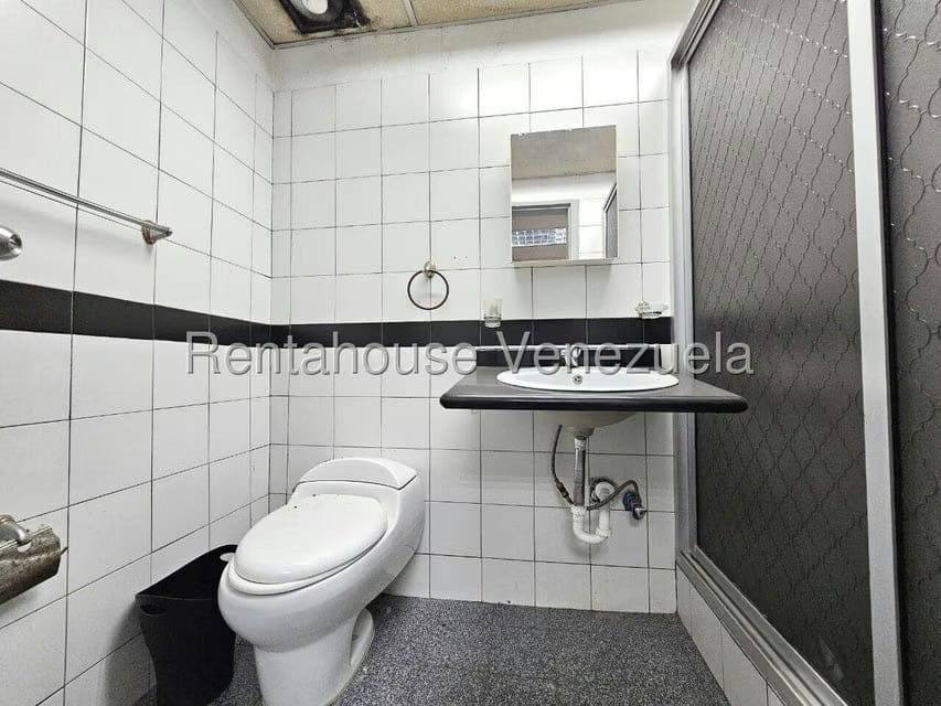 Comercial (Industrial) en Venta en Los Naranjos, Miranda - 43