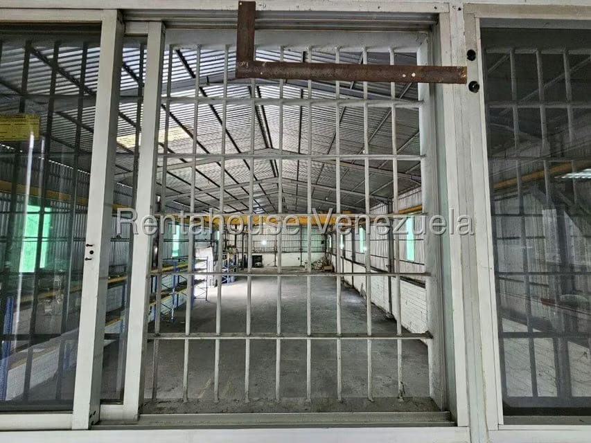 Comercial (Industrial) en Venta en Los Naranjos, Miranda - 46