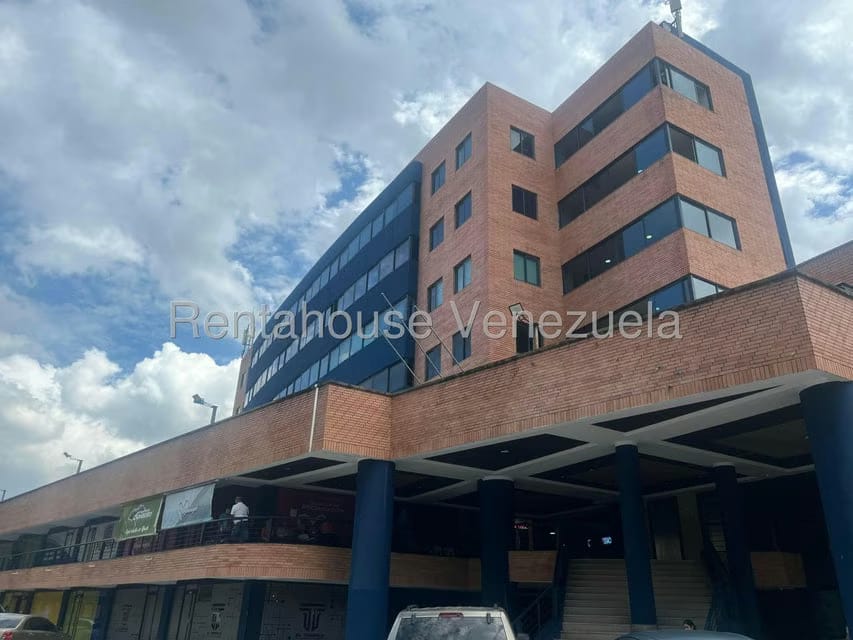 Comercial (Local Comercial) en Alquiler en Las Quintas, Carabobo - 20