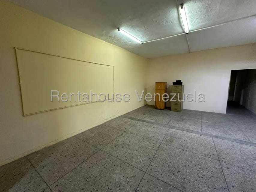 Comercial (Local Comercial) en Alquiler en Paraguay, Portuguesa - 6