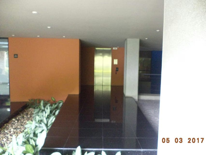 Apartamento (Multiples Niveles) en Venta en Los Chorros, Distrito Metropolitano - 4