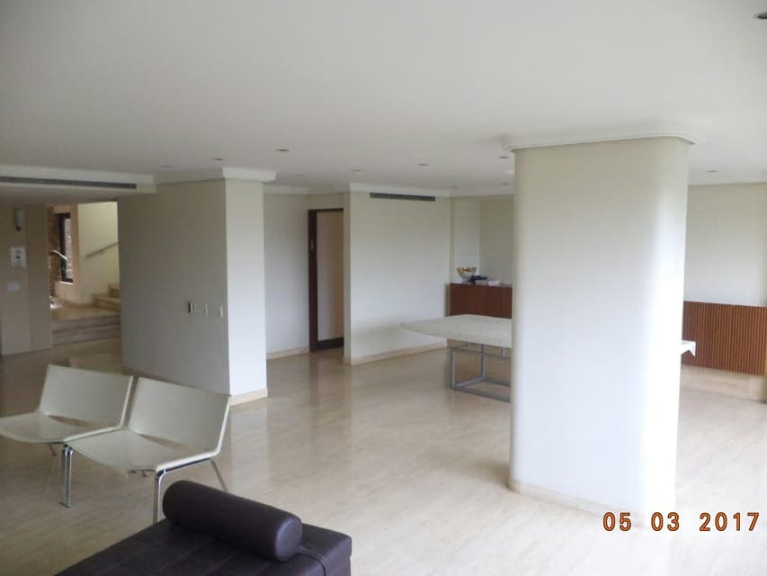 Apartamento (Multiples Niveles) en Venta en Los Chorros, Distrito Metropolitano - 9