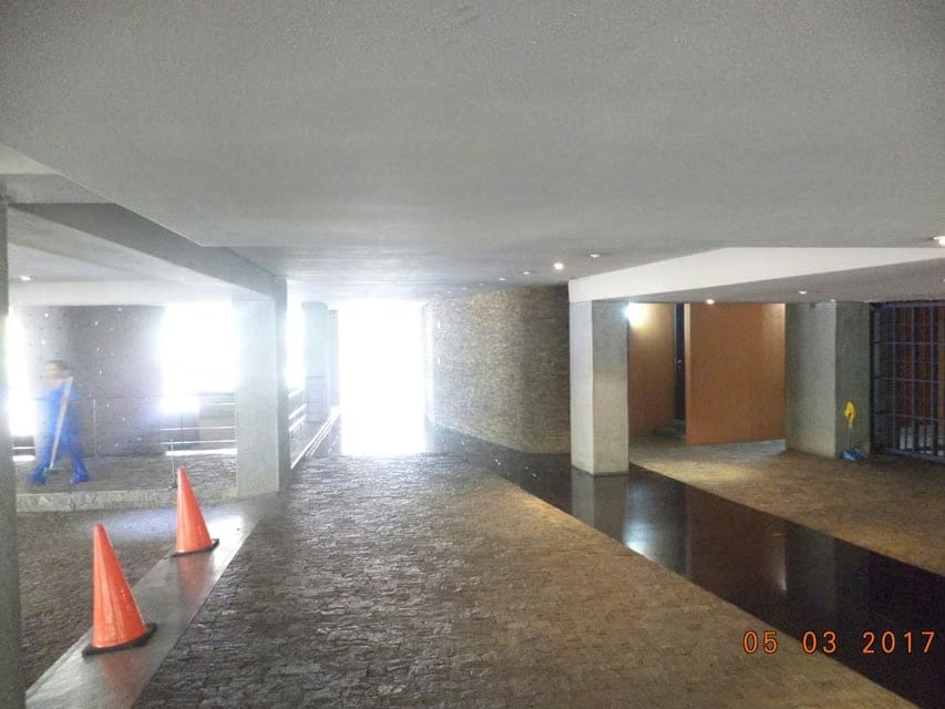 Apartamento (Multiples Niveles) en Venta en Los Chorros, Distrito Metropolitano - 85