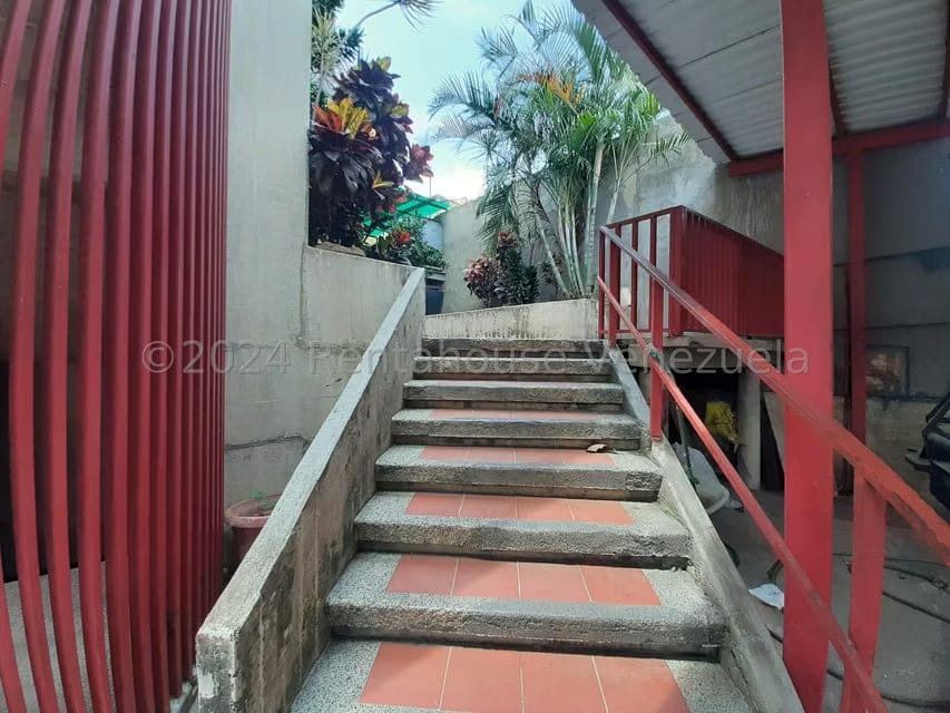 Comercial (Edificio) en Venta en Palo Verde, Distrito Metropolitano - 2