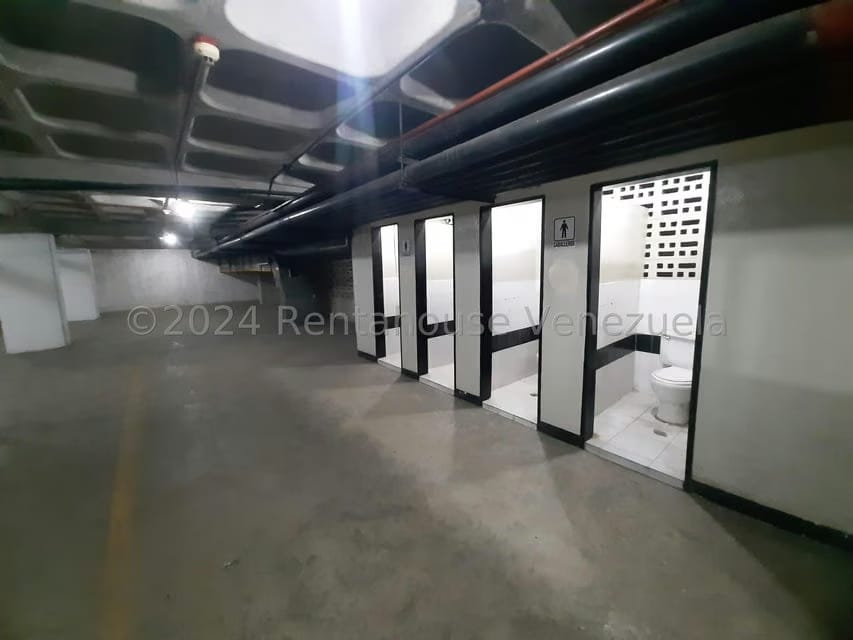 Comercial (Edificio) en Venta en Palo Verde, Distrito Metropolitano - 13