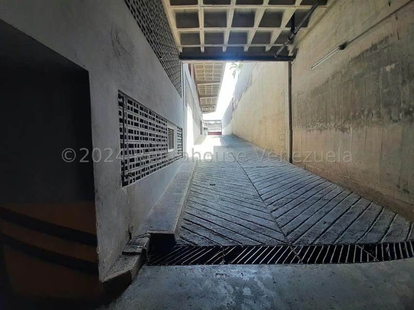 Comercial (Edificio) en Venta en Palo Verde, Distrito Metropolitano - 22