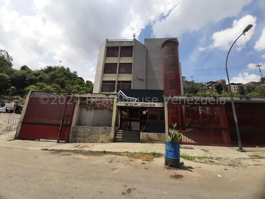 Comercial (Edificio) en Venta en Palo Verde, Distrito Metropolitano - 25