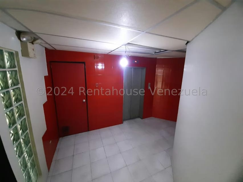 Comercial (Edificio) en Venta en Palo Verde, Distrito Metropolitano - 8