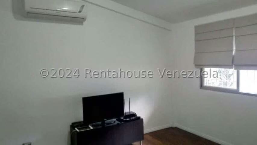 Casa (Multipes Niveles) en Venta en La Union, Distrito Metropolitano - 41