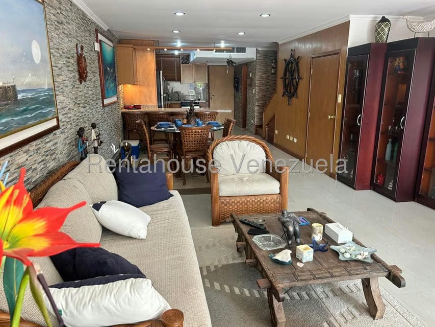 Townhouse (Multiples Niveles) en Venta en Puerto Encantado, Miranda - 2