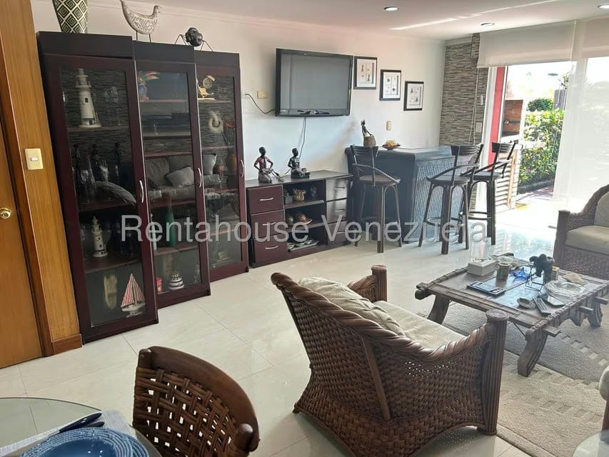 Townhouse (Multiples Niveles) en Venta en Puerto Encantado, Miranda - 3