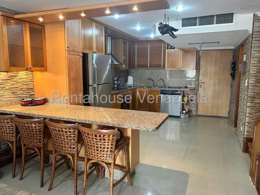 Townhouse (Multiples Niveles) en Venta en Puerto Encantado, Miranda - 4