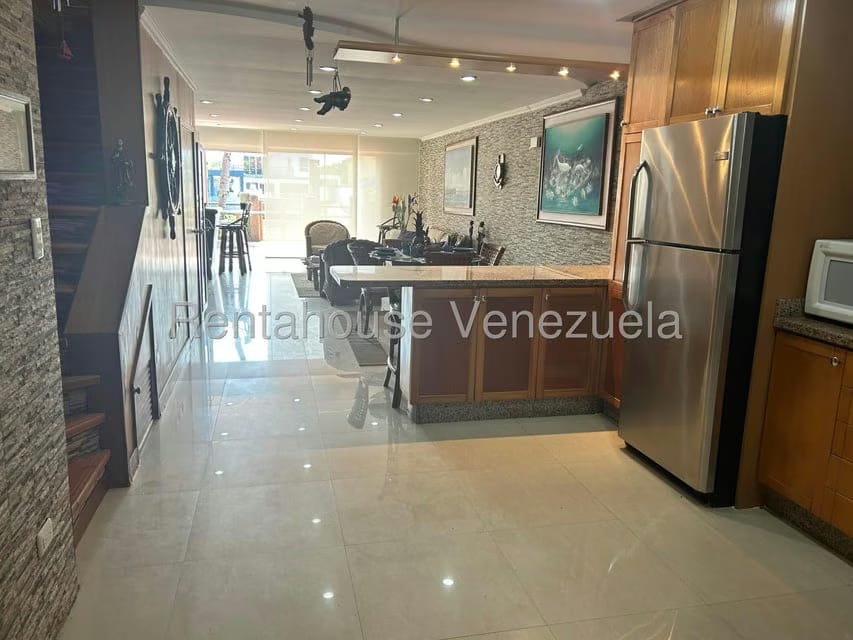 Townhouse (Multiples Niveles) en Venta en Puerto Encantado, Miranda - 8
