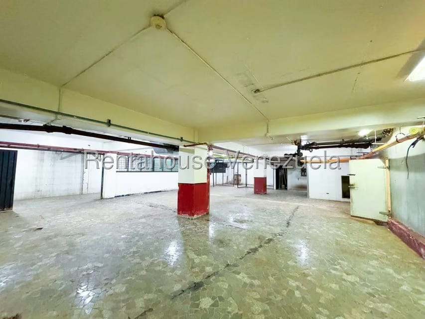 Comercial (Edificio) en Venta en La Urbina, Distrito Metropolitano - 14
