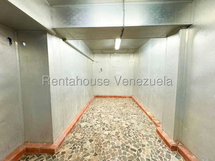 Comercial (Edificio) en Venta en La Urbina, Distrito Metropolitano - 15