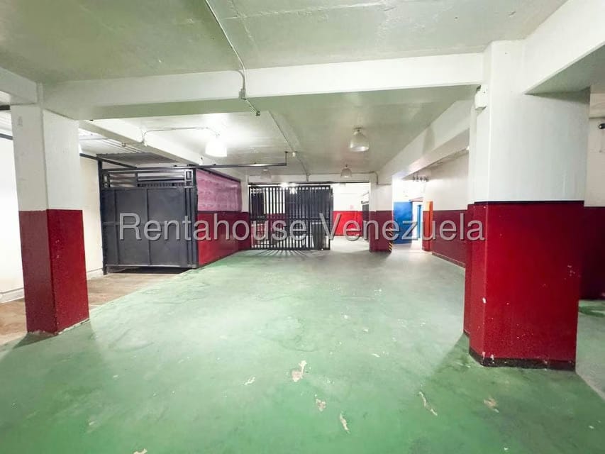 Comercial (Edificio) en Venta en La Urbina, Distrito Metropolitano - 21