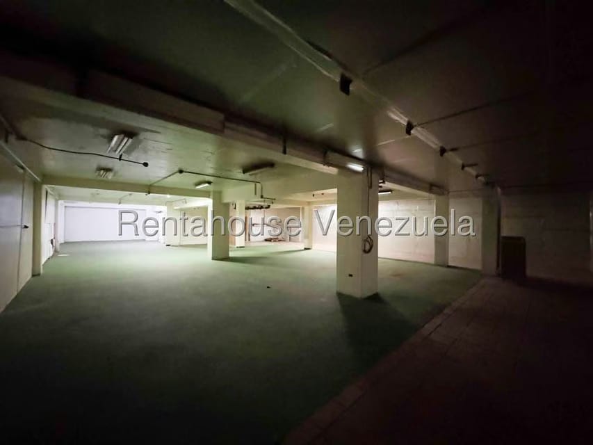 Comercial (Edificio) en Venta en La Urbina, Distrito Metropolitano - 29