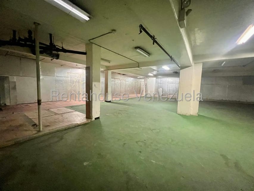 Comercial (Edificio) en Venta en La Urbina, Distrito Metropolitano - 8