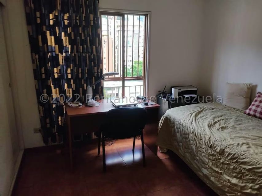 Apartamento (1 Nivel) en Venta en San Bernardino, Distrito Metropolitano - 24
