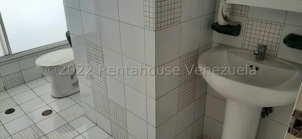 Apartamento (1 Nivel) en Venta en San Bernardino, Distrito Metropolitano - 25