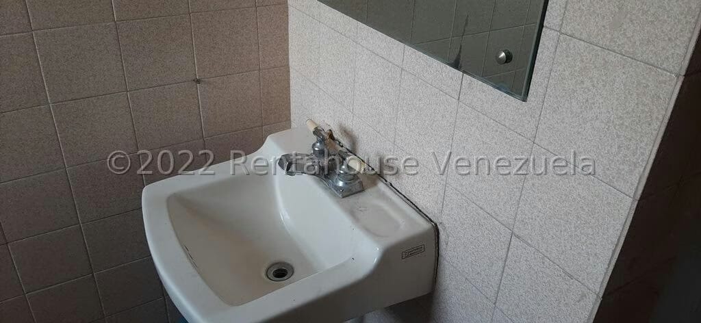 Apartamento (1 Nivel) en Venta en San Bernardino, Distrito Metropolitano - 27