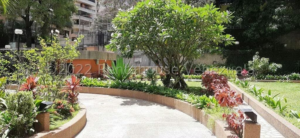 Apartamento (1 Nivel) en Venta en San Bernardino, Distrito Metropolitano - 34